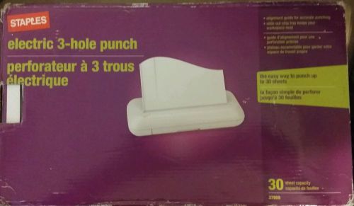 Staples Electric 3 Hole Punch