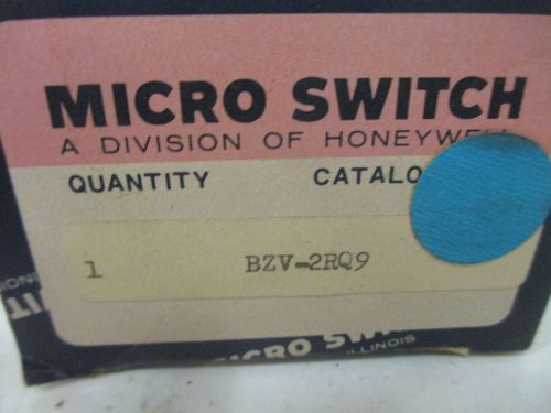 Microswitch bzv-2rq9 limit switch roller plunger *new in box* for sale
