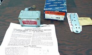 Honeywell Micro Switch EXA-AR  ExplosionProof, Roller CW Actuation Switch N.O.S,