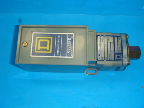 New IN box Square D Pressure Switch 9012 GNG-3