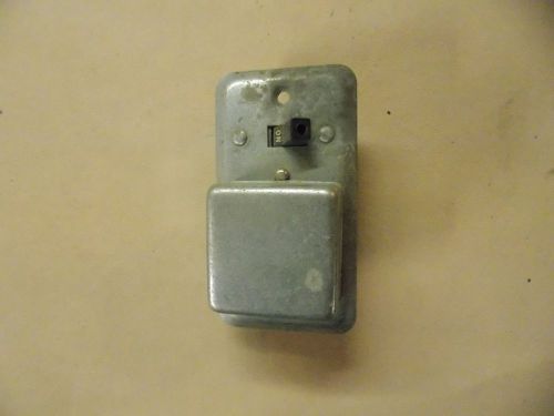 bussmann ssu switch and fuse holder with w5 amp fuse
