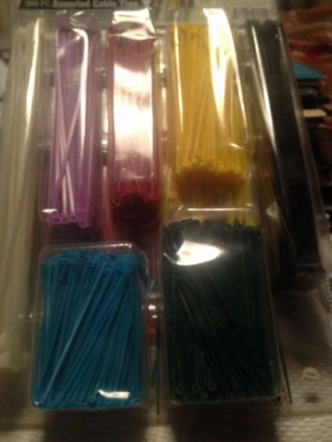 1000 Pc Assorted Cable Ties( Christmas Coming)