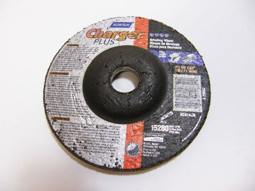 Norton Charger Plus Grinding Wheel 662435-29852 4 in. x 1/4 in. x 5/8 in.