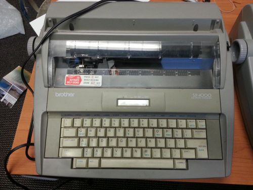 BROTHER SX-4000 ELECTRONIC LCD DISPLAY TYPEWRITER