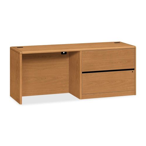 The Hon Company HON10747RCC 10700 Series Prestigious Harvest Laminate Desking