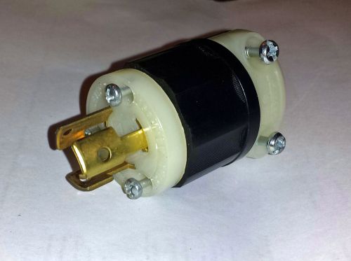 Leviton 4720c locking plug, twist lock cord plug end, 2 pole, 15a 125v, l5-15p for sale