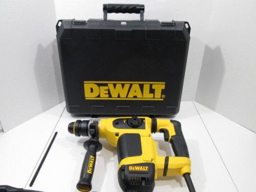 Dewalt d25413k 1-1/8&#034; sds rotary hammer kit w shocks &amp; active vibration control for sale