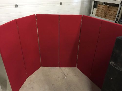 Red 6-Section Tabletop Display Booth 48&#034;H x 1&#034;W x 96&#034;L with Case