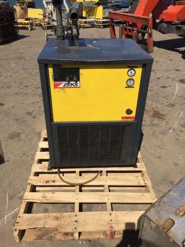 Zeks 200 CFM Refrigerated Air Dryer 200NCCA200