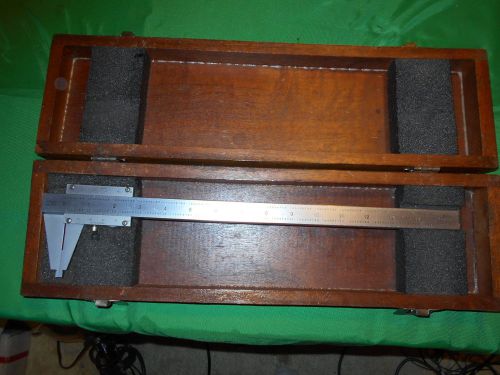 Brown &amp; Sharp 582 Caliper In Original Wood Case Used