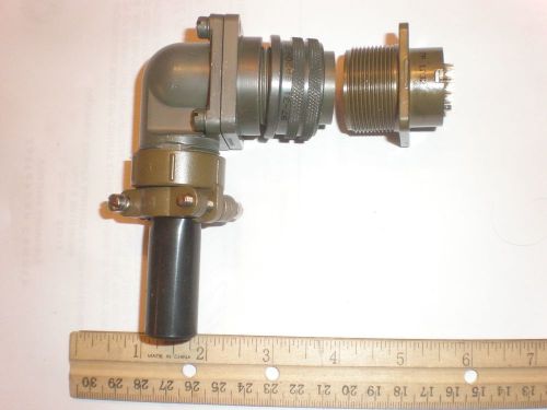NEW - MS3108A 20-27S (SR) with Bushing and MS3102A 20-27P - 14 Pin Mating Pair