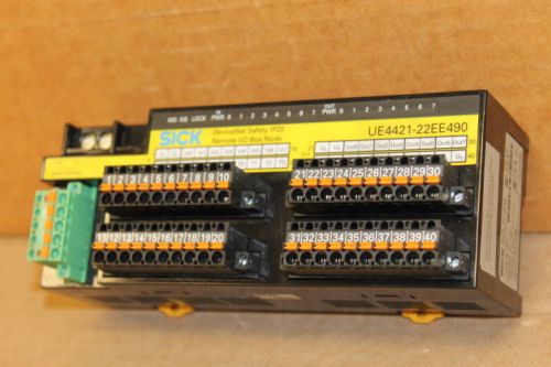 SICK UE4421-22EE490 REMOTE I/O BUS DEVICENET SAFETY IP20