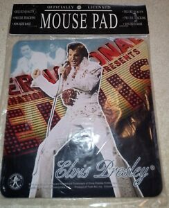 Elvis Presley Hawaii International Mouse Pad