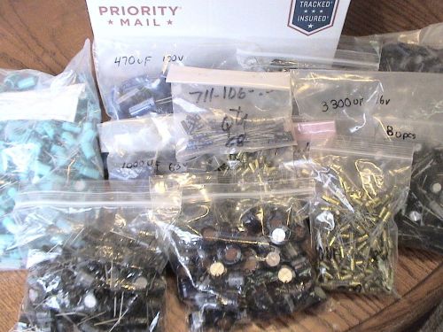 Mixed lot Electrolytic Radial Capacitors total 1359pcs 1000uf 2200uf 3300uf ....