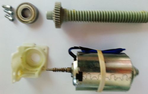 24VDC motor, 3100 rpm, worn shaft + gear &amp; spindle, housing, bearing &amp; bolts