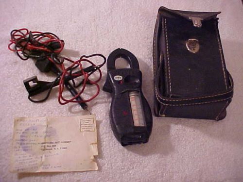 AMPROBE CLAMP METER W/ CASE MODEL A W/ PROBES TEST EQUIPMENT ELECTRICAL