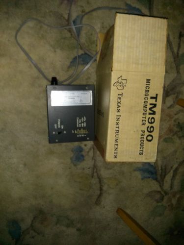 texas instruments 990/519 triple output dc power supply