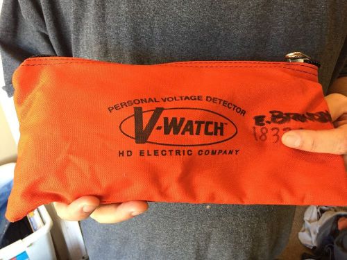 V-watch Personal Voltage Detector