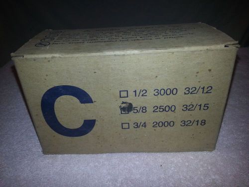 2500 count of 5/8&#034; x 1-1/4&#034; 32/15 staples box closing carton type c for sale