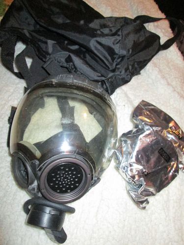 Msa millennium gas mask  size med. made in u.s.a. for sale