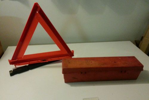 Rare DO-RAY 998A Warning Triangle Flare Kit  Emergency 3 Reflector DO RAY