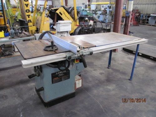 DELTA  10&#034; Unisaw Table Saw, #34-807     (325)