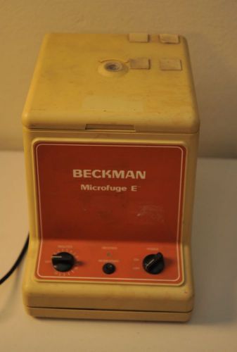 Vintage VWR Scientific Beckman Microfuge E Centrifuge For Parts AS IS Powers On!