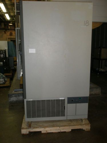 GS LAB EQUIPMENT ULTRA LOW LAB FREEZER ULT-2586-3-A29 TESTED MINUS 86 CELCIUS