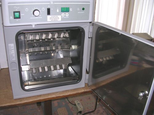 Agilent technologies g2545a hybridization oven, hp for sale