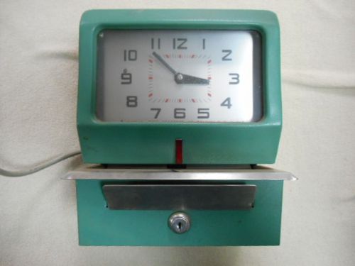 ACROPRINT TIME CLOCK, PUNCH CLOCK, WITH KEY, SHOP, RUNS, NO RESERVE