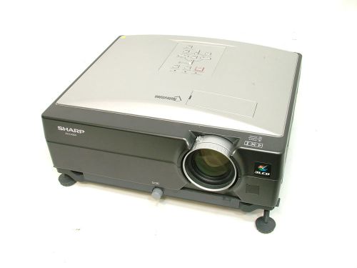 Sharp XG-C435X LCD Projector