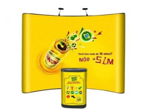 Curved pop-up trade show displays 8ft soft carrying case w/ halogen light yellow for sale