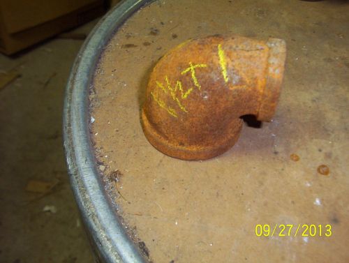 Black iron pipe fitting/  90 degree  reducing elbow/ 1 1/2&#034;x 1&#034; for sale
