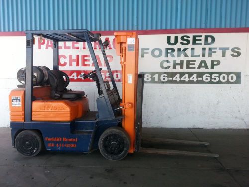 Forklift truck fork lift toyota 5000 lb cap triple mast propane for sale