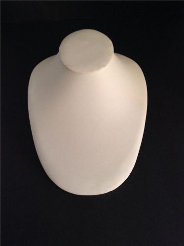 WHITE LEATHERETTE NECKLACE DISPLAY New            WAM75