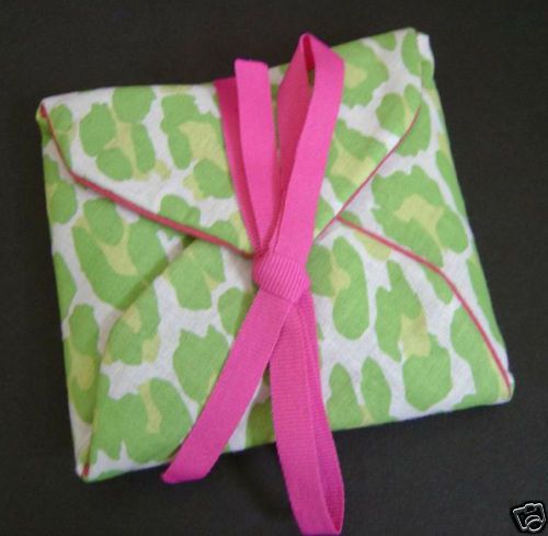 Green leopard jewelry travel organizer pouch - perfect bridal shower gift - nwt for sale