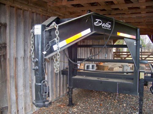 Farm equipment trailor delta  gooseneck flatbed for sale