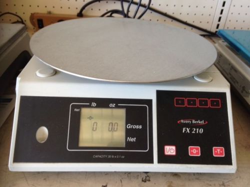 AVERY BERKEL BAKERY SCALE FX 230 30# CAPACITY CAKES, DELI, INGREDIENT, DIGITAL