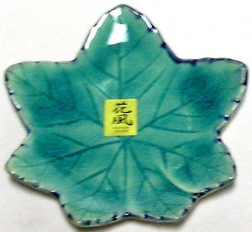 1 PC Light Blue Japanese Style Porcelain Dishes Dish Maple Leaf Shape Gift NEW