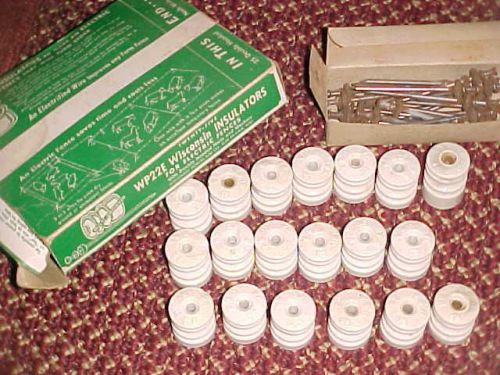 Vintage WP22E WISCONSIN PORCELAIN INSULATORS w/Org Box + Nail Box