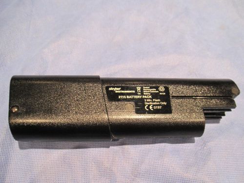 Stryker System 2000 Battery, 2115, Charger says to replace, AS IS