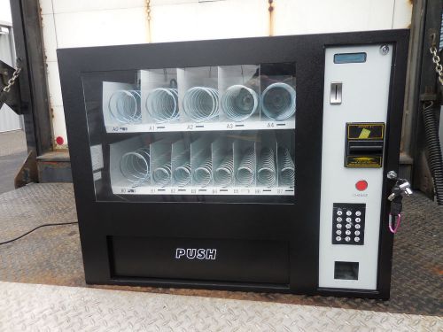 NICE GENESIS GO-127 VENDING MACHINE UNIT FOR SNACKS AND CHIPS - WORKS GREAT