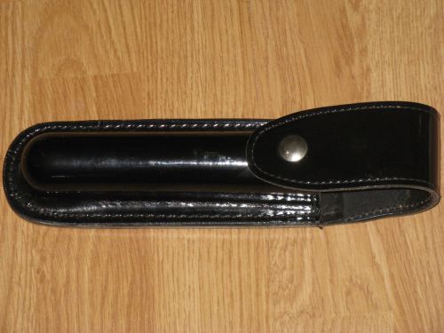 Gould &amp; goodrich leather hi gloss flashlight case holder h672 for sale