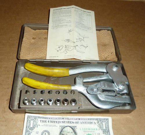Vintage roper whitney inc.metal punch set,no.5 jr.rockford,ill.usa,3/32 to 9/32&#034; for sale