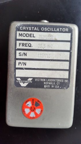 Vectron CRYSTAL OSCILLATOR  352Y1552 FREQ.23.5 MHz