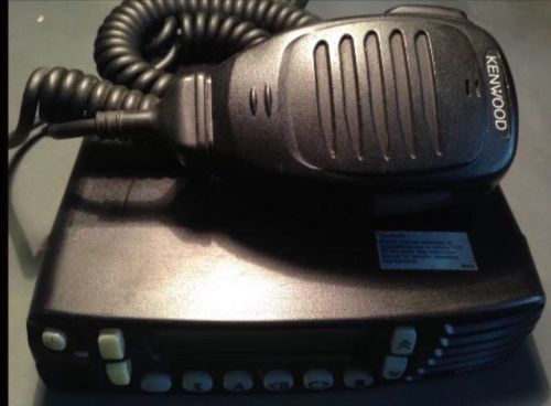 Kenwood tk-8180 uhf transceiver with mag mount and uhf antenna for sale