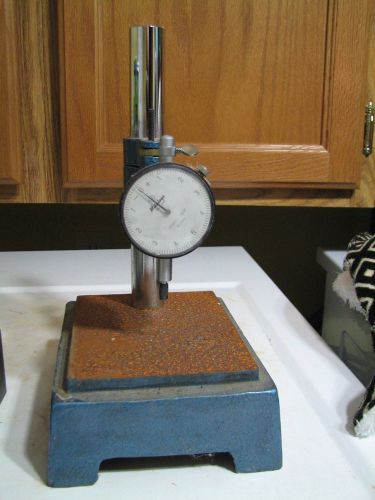 MITUTOYO, DIAL INDICATOR, MACHINISTS TOOL, BRAND NAME, NO.2803, .0001&#034;-.025&#034;