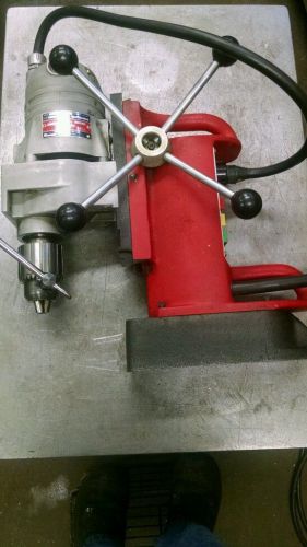 MILWAUKEE MAGNETIC DRILL