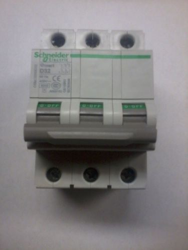 Schneider Electric Circuit Breaker 3P 400V 32 AMP. OSMC32N3D32