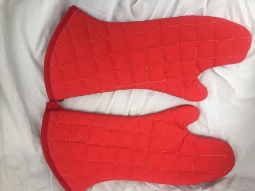 17&#034; commercial mitt / cooking gloves one red  &#034;kosher mark&#034; for sale